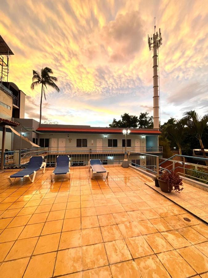 Hotel Terraza Inn Rincon de Guayabitos Ngoại thất bức ảnh
